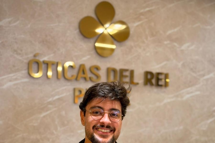 Atendimento em lentes multifocais na Óticas Del Rei Prime